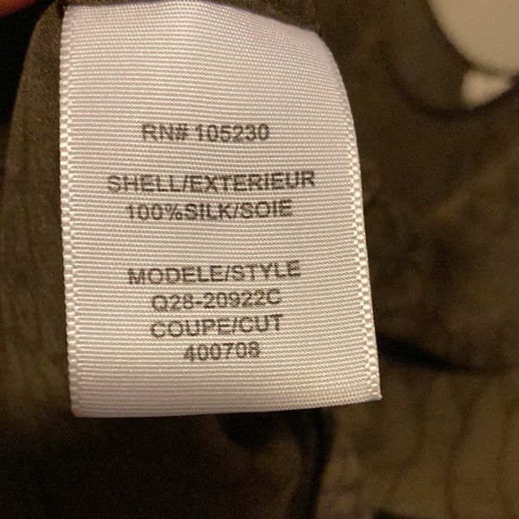 ⭐️joie 100% silk snake print deep olive green blouse⭐️ - Picture 4 of 4